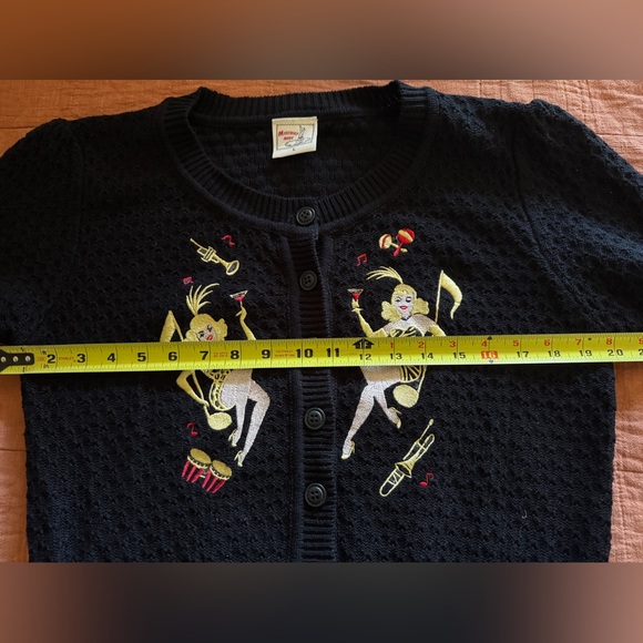 ♥️ Showgirls Cardigan in Black size Large, embroidered pin up sexy - Picture 5 of 6